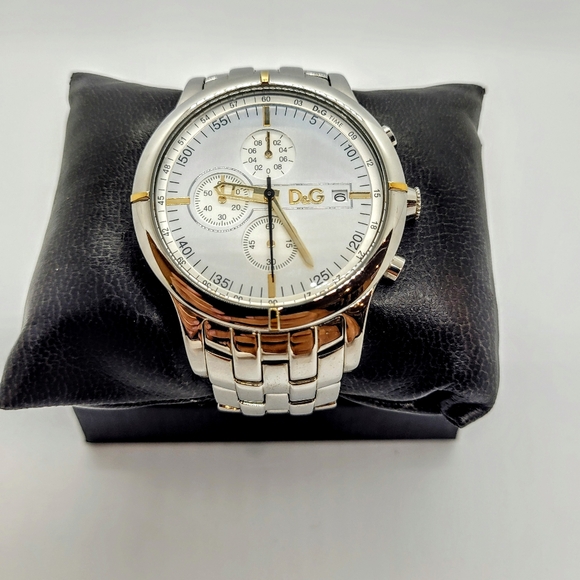 D&G Dolce and Gabbana Oxford DW0481 Multifunction Chronograph Watch - Picture 3 of 10